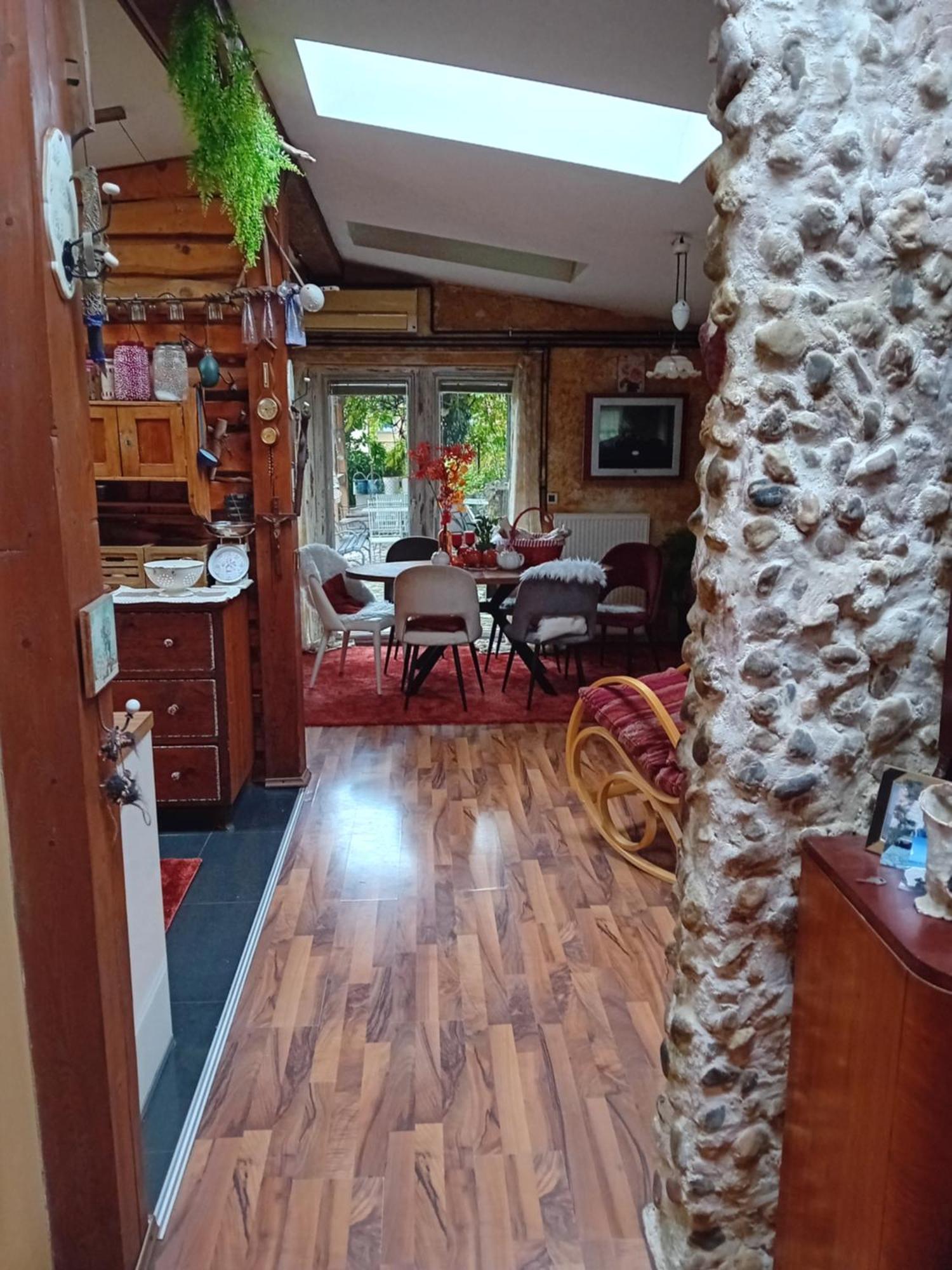Art Room With Outdoor Living Ostanak kod kuće Ljubljana