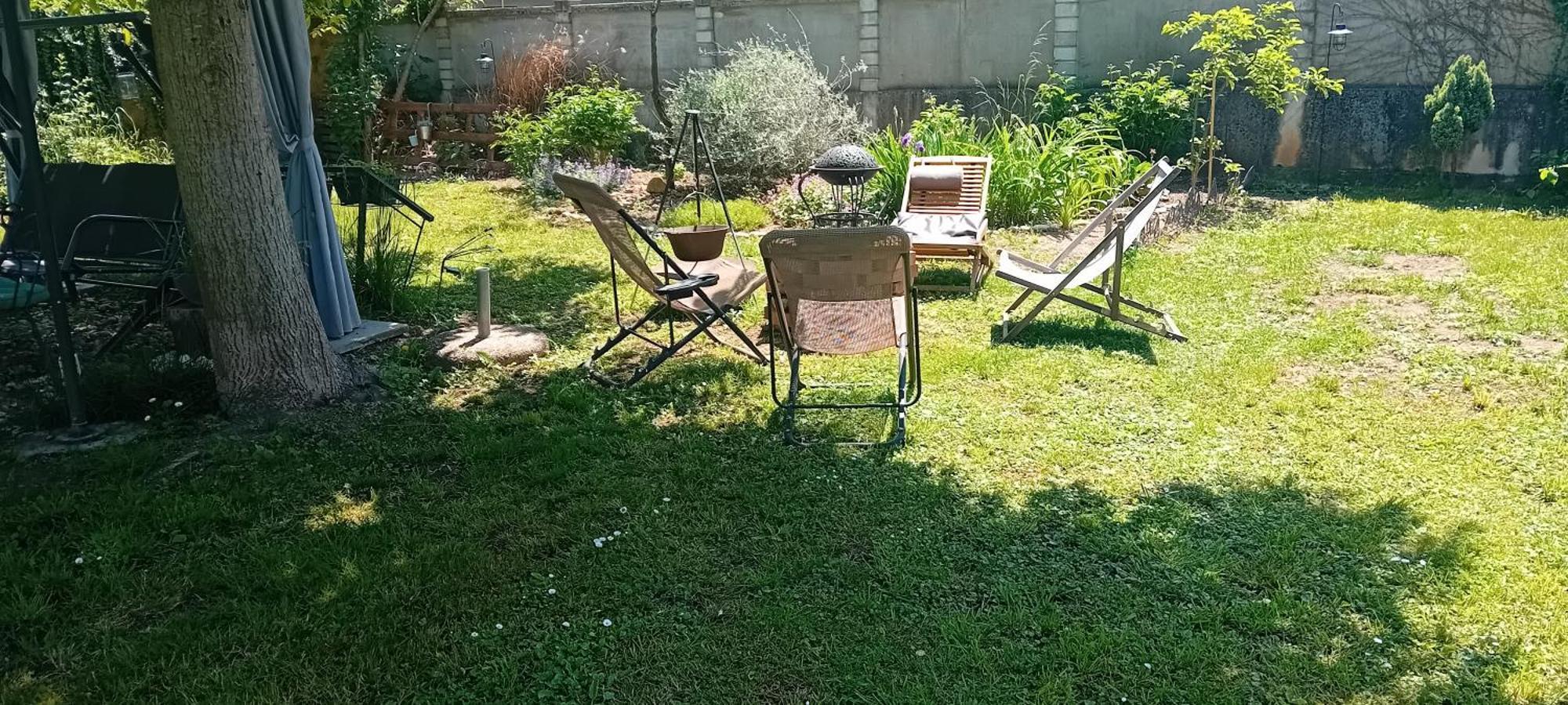Ostanak kod kuće Art Room With Outdoor Living